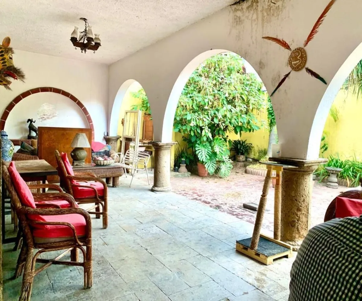 Casa En Venta,Chapalita,Avenida Chapalita 1327, Guadalajara, Jalisco 44500, 4 Habitaciones,5 Baños,Avenida Chapalita,2,pwKnDSe