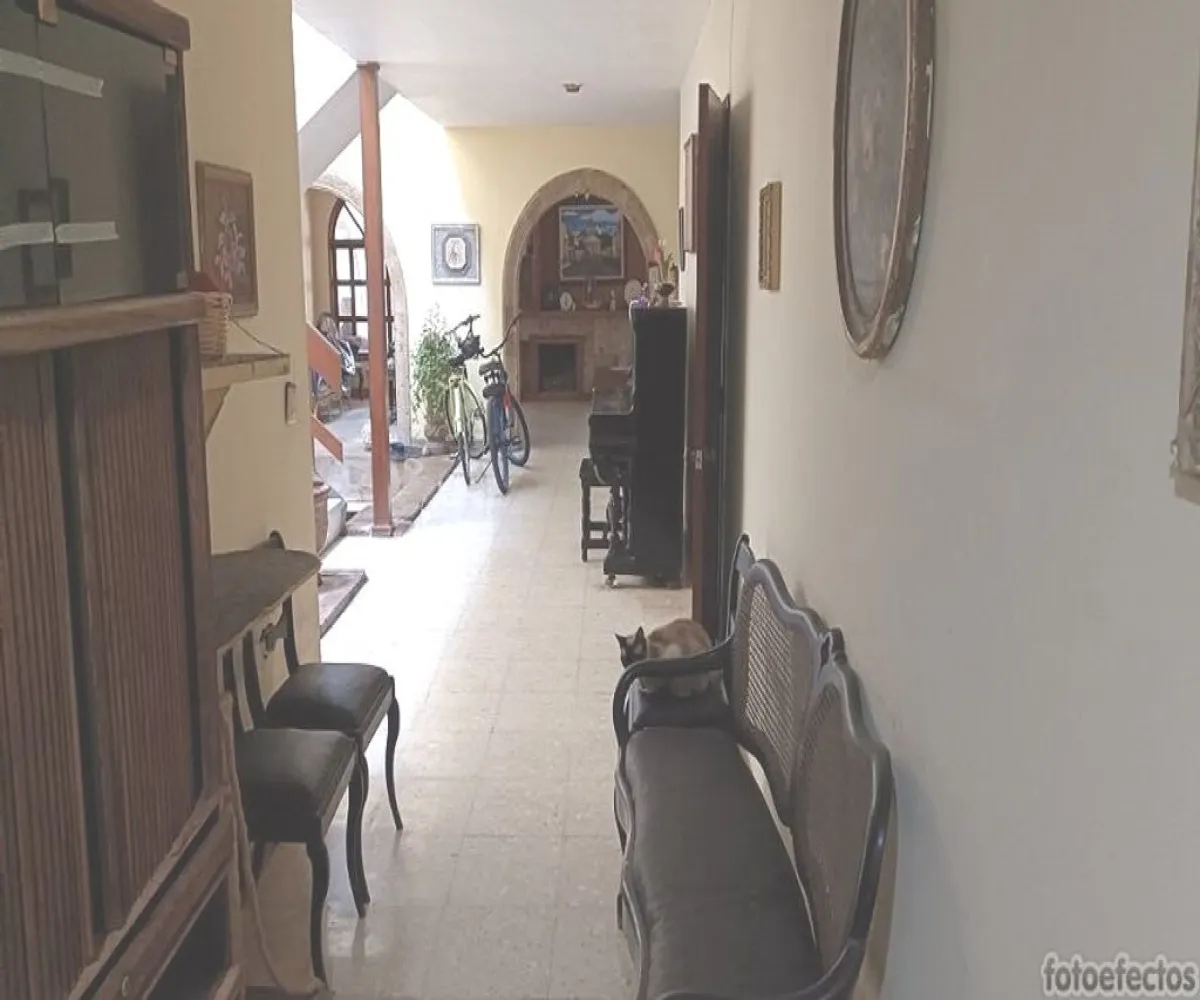 Casa En Venta,Chapalita,Avenida Chapalita 1327, Guadalajara, Jalisco 44500, 4 Habitaciones,5 Baños,Avenida Chapalita,2,pwKnDSe