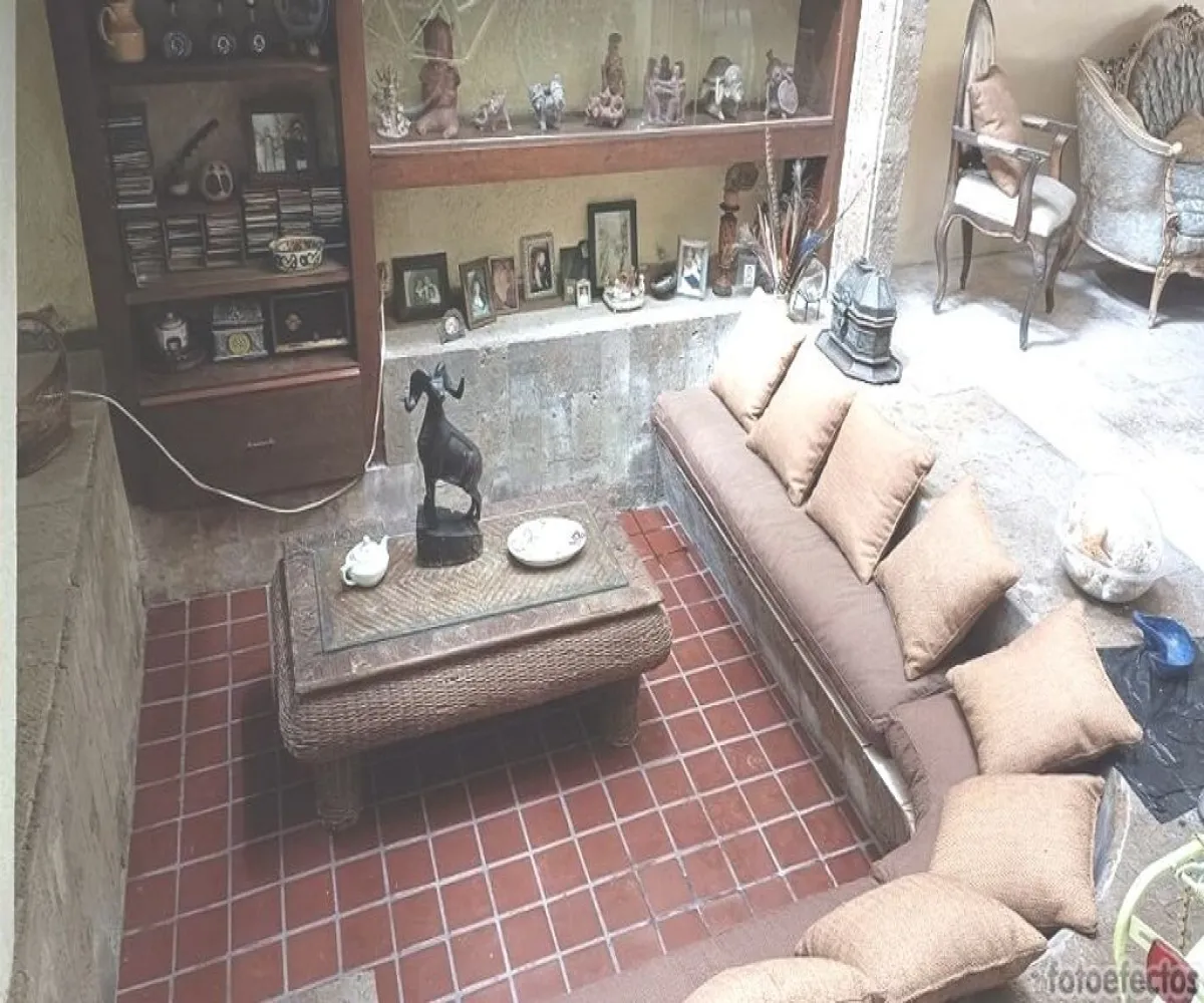 Casa En Venta,Chapalita,Avenida Chapalita 1327, Guadalajara, Jalisco 44500, 4 Habitaciones,5 Baños,Avenida Chapalita,2,pwKnDSe