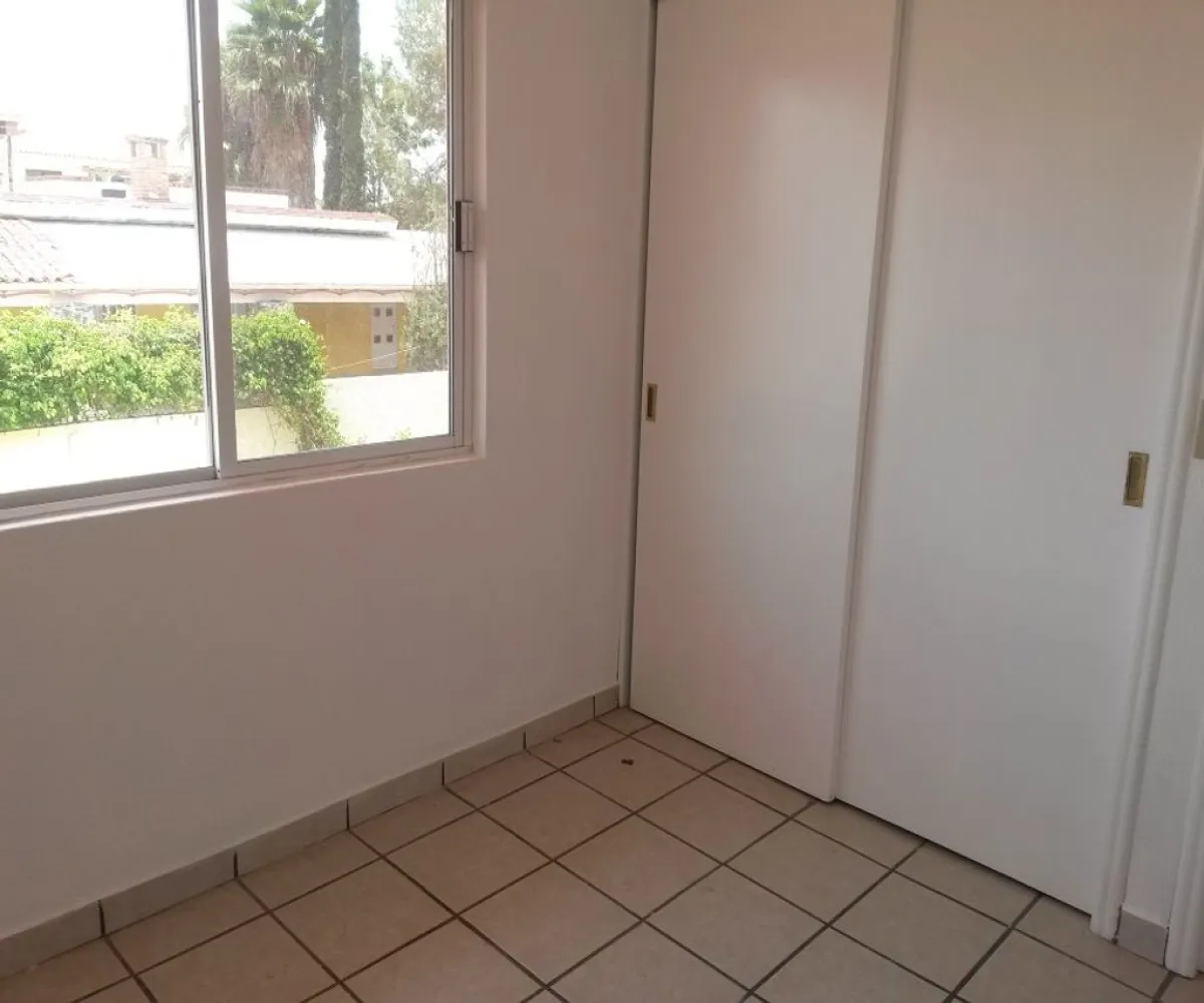 Casa En Venta,Lomas de Santa Anita,Paseos del Sol 63, Tlajomulco de Zúñiga, Jalisco 45642, 6 Habitaciones,5 Baños,Paseos del Sol,2,pPeeVSu Casa En Venta,Lomas de Santa Anita,Paseos del Sol 63, Tlajomulco de Zúñiga, Jalisco 45642, 6 Habitaciones,5 Baños,Paseos del Sol,2,pPeeVSu