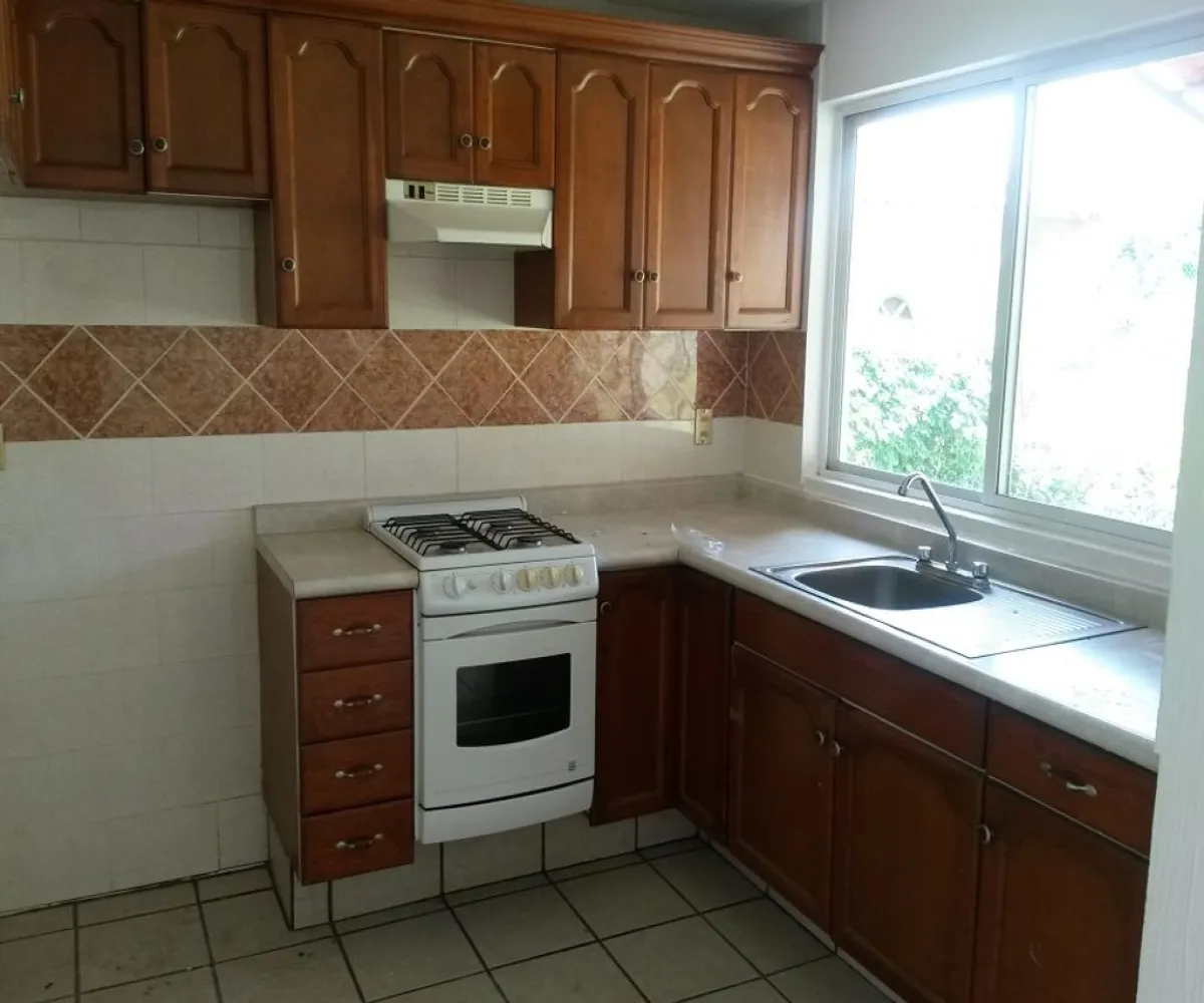 Casa En Venta,Lomas de Santa Anita,Paseos del Sol 63, Tlajomulco de Zúñiga, Jalisco 45642, 6 Habitaciones,5 Baños,Paseos del Sol,2,pPeeVSu Casa En Venta,Lomas de Santa Anita,Paseos del Sol 63, Tlajomulco de Zúñiga, Jalisco 45642, 6 Habitaciones,5 Baños,Paseos del Sol,2,pPeeVSu
