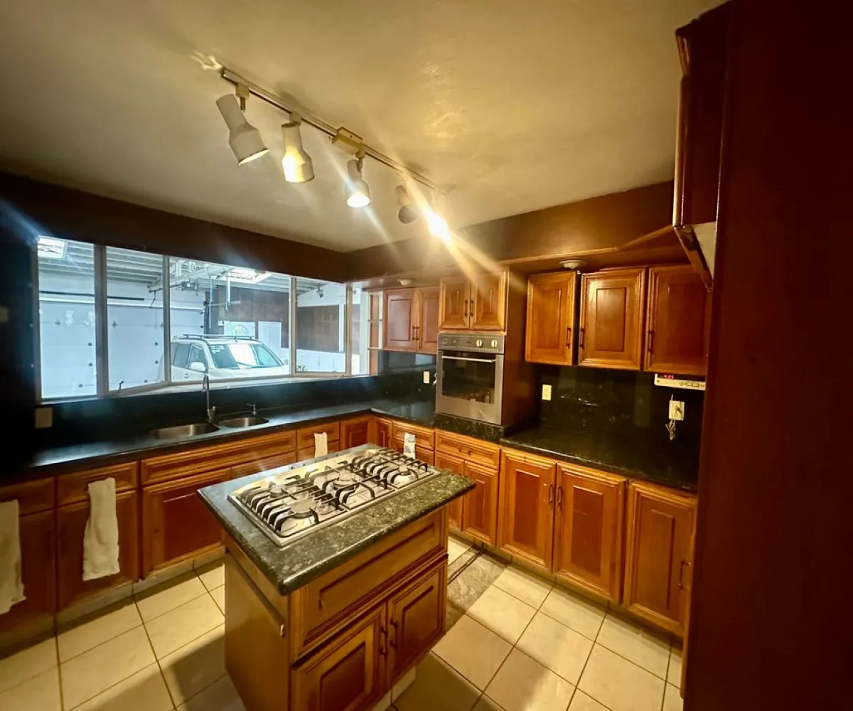 Casa En Venta,Ciudad de los Niños,Parque Juan Diego 4286, Zapopan, Jalisco 45040, 4 Habitaciones,5 Baños,Parque Juan Diego ,2,pHYdRdx