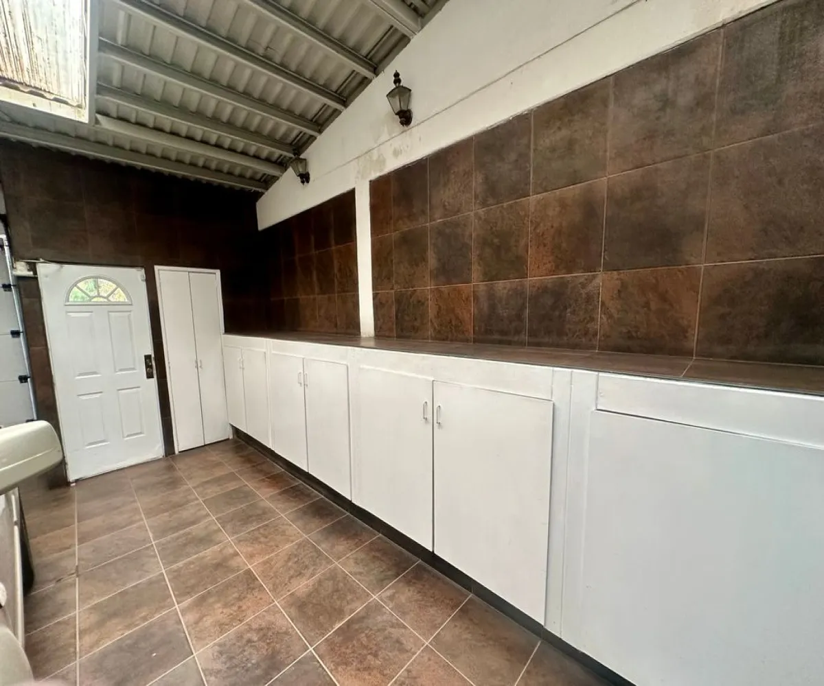 Casa En Venta,Ciudad de los Niños,Parque Juan Diego 4286, Zapopan, Jalisco 45040, 4 Habitaciones,5 Baños,Parque Juan Diego ,2,pHYdRdx