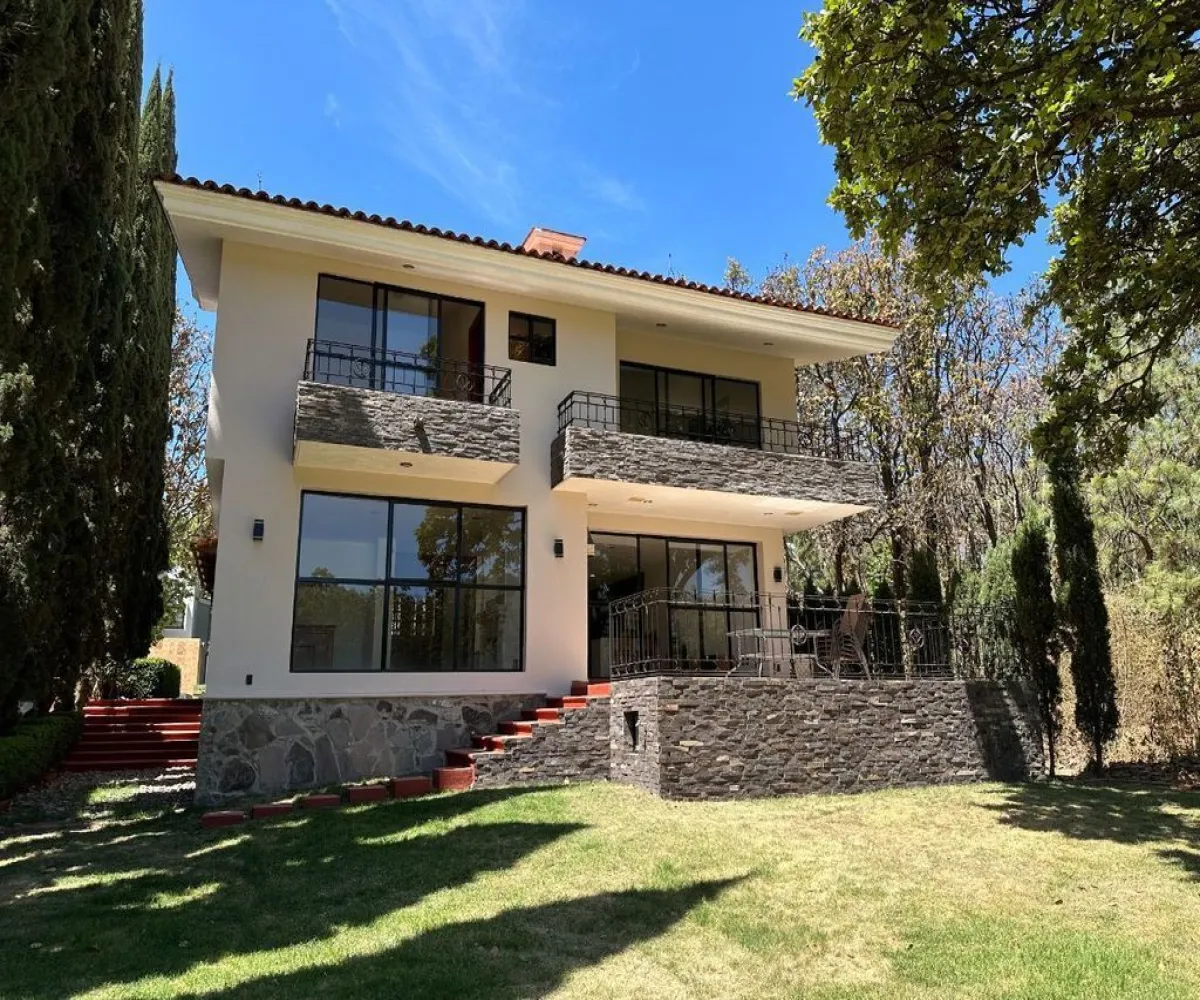 Casa En Venta,Cielo Contry Club,Paseo de la frescura 161, Tlajomulco de Zúñiga, Jalisco 45643, 3 Habitaciones,3 Baños,Paseo de la frescura ,2,p81B7ME Casa En Venta,Cielo Contry Club,Paseo de la frescura 161, Tlajomulco de Zúñiga, Jalisco 45643, 3 Habitaciones,3 Baños,Paseo de la frescura ,2,p81B7ME