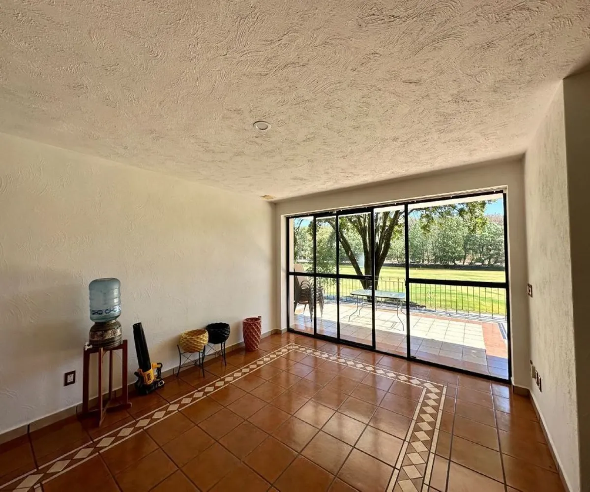 Casa En Venta,Cielo Contry Club,Paseo de la frescura 161, Tlajomulco de Zúñiga, Jalisco 45643, 3 Habitaciones,3 Baños,Paseo de la frescura ,2,p81B7ME Casa En Venta,Cielo Contry Club,Paseo de la frescura 161, Tlajomulco de Zúñiga, Jalisco 45643, 3 Habitaciones,3 Baños,Paseo de la frescura ,2,p81B7ME