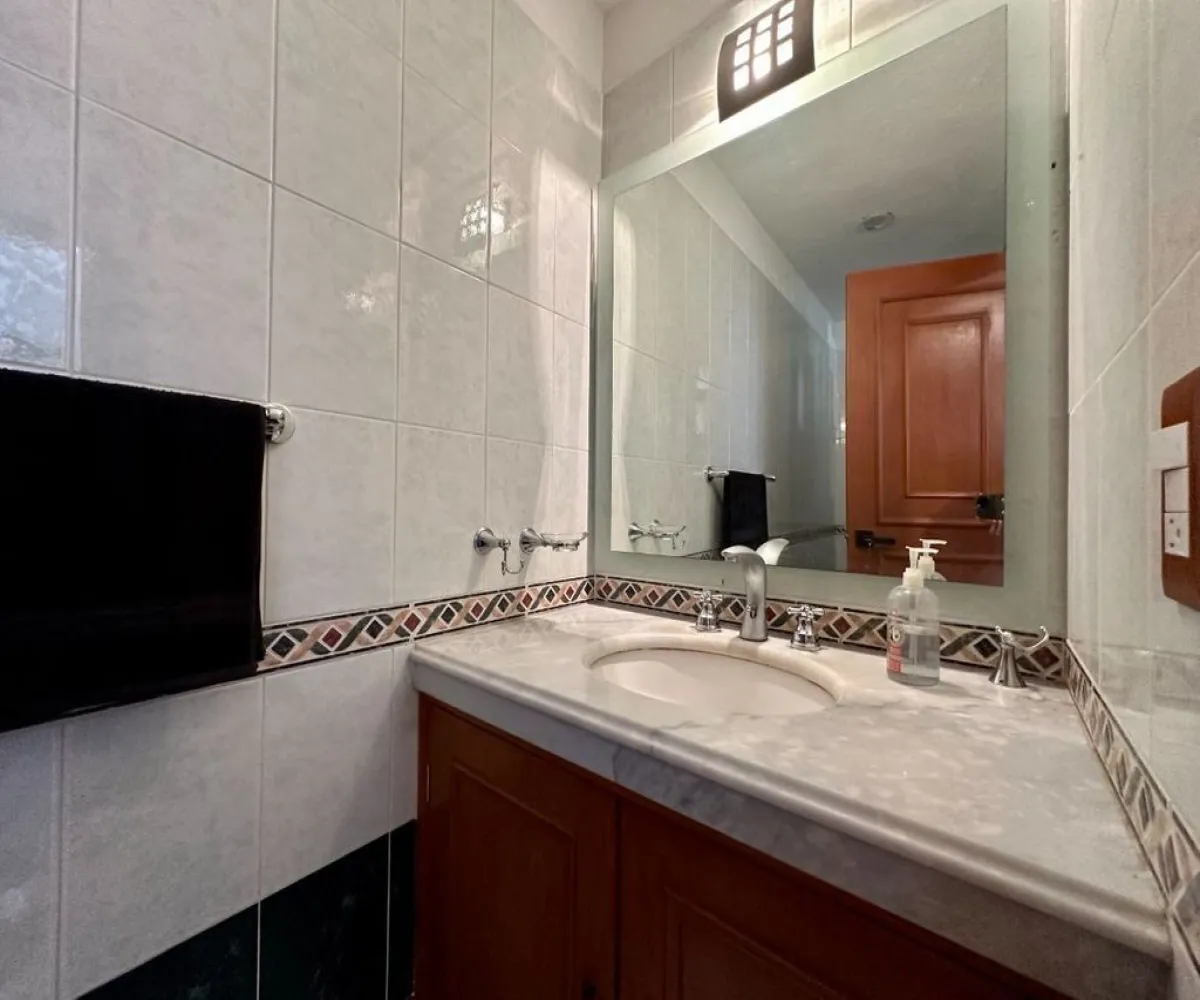Casa En Venta,Cielo Contry Club,Paseo de la frescura 161, Tlajomulco de Zúñiga, Jalisco 45643, 3 Habitaciones,3 Baños,Paseo de la frescura ,2,p81B7ME Casa En Venta,Cielo Contry Club,Paseo de la frescura 161, Tlajomulco de Zúñiga, Jalisco 45643, 3 Habitaciones,3 Baños,Paseo de la frescura ,2,p81B7ME
