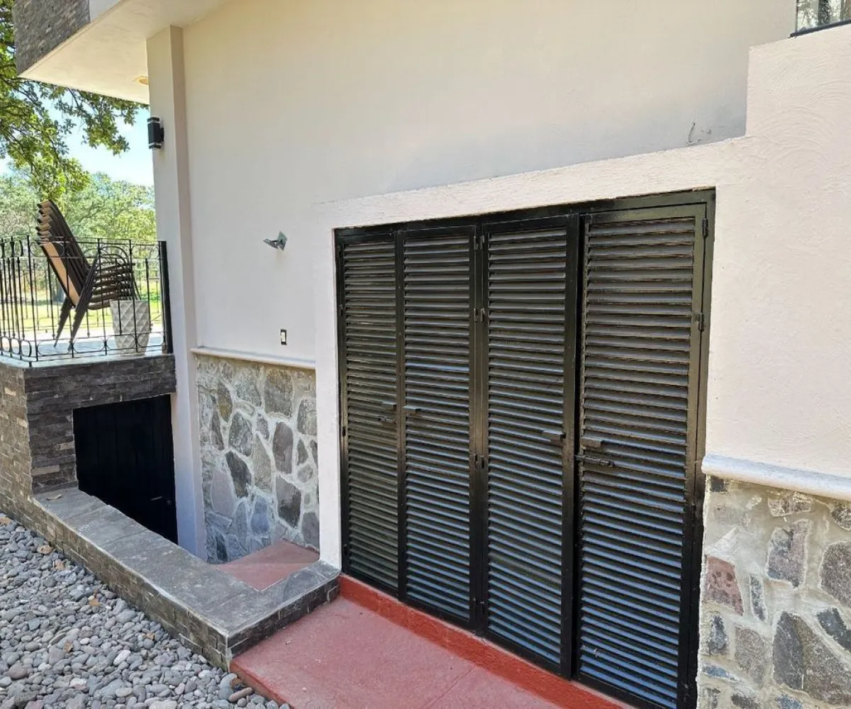Casa En Venta,Cielo Contry Club,Paseo de la frescura 161, Tlajomulco de Zúñiga, Jalisco 45643, 3 Habitaciones,3 Baños,Paseo de la frescura ,2,p81B7ME Casa En Venta,Cielo Contry Club,Paseo de la frescura 161, Tlajomulco de Zúñiga, Jalisco 45643, 3 Habitaciones,3 Baños,Paseo de la frescura ,2,p81B7ME