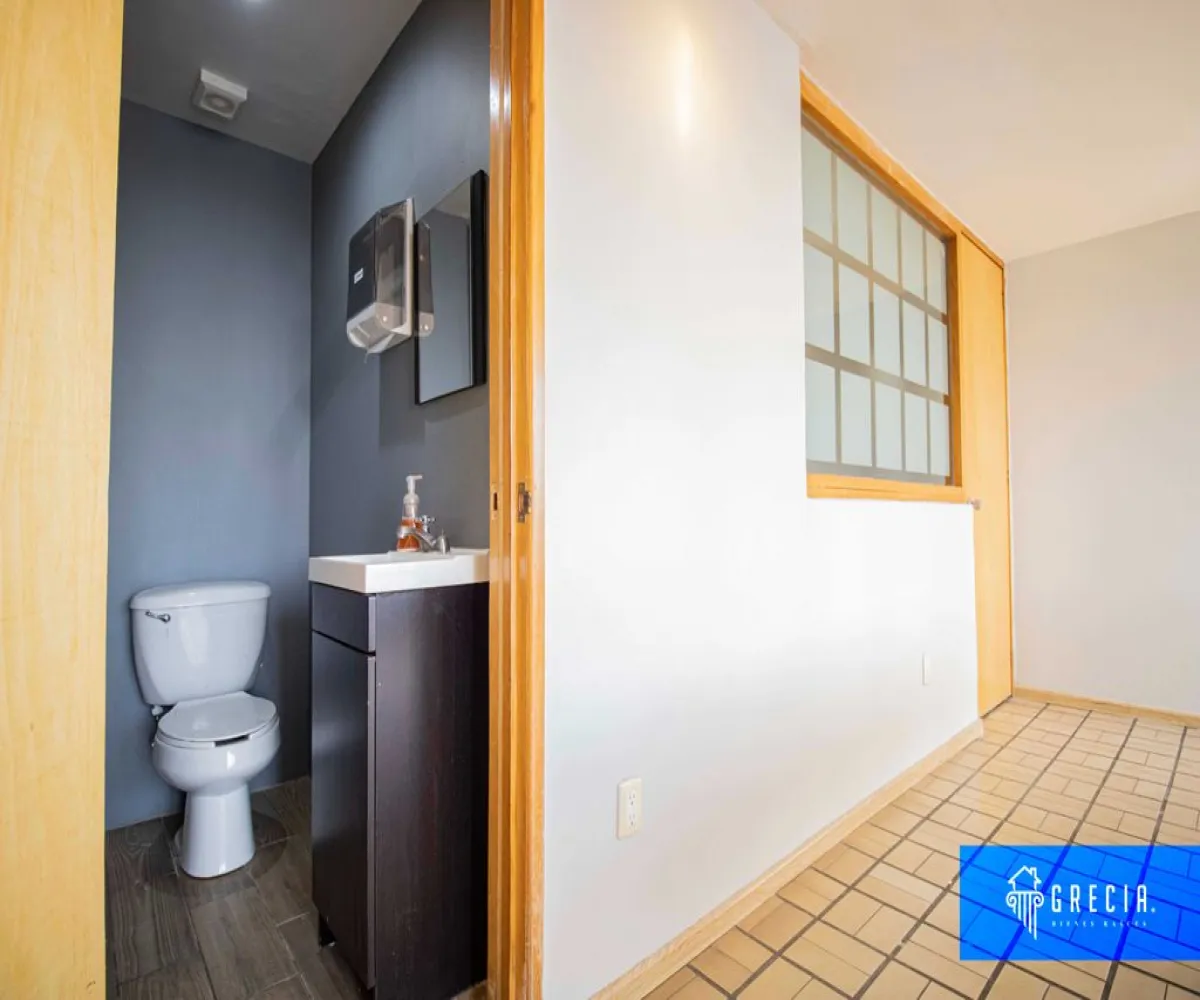 Oficina En Venta,Ladrón de Guevara,GARIBALDI 2565, Guadalajara, Jalisco 44600, 4 Habitaciones,GARIBALDI,1,p8Atlca