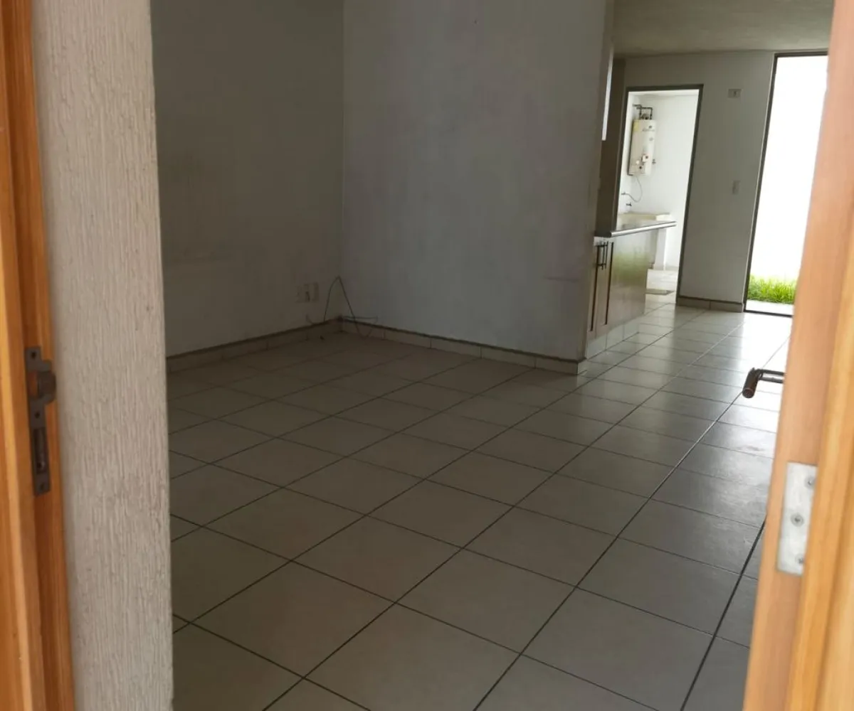 Casa En Venta,Valle del Sur,Valle del olmo 63 63, San Pedro Tlaquepaque, Jalisco 45601, 3 Habitaciones,2 Baños,Valle del olmo,2,pVPn3Kg