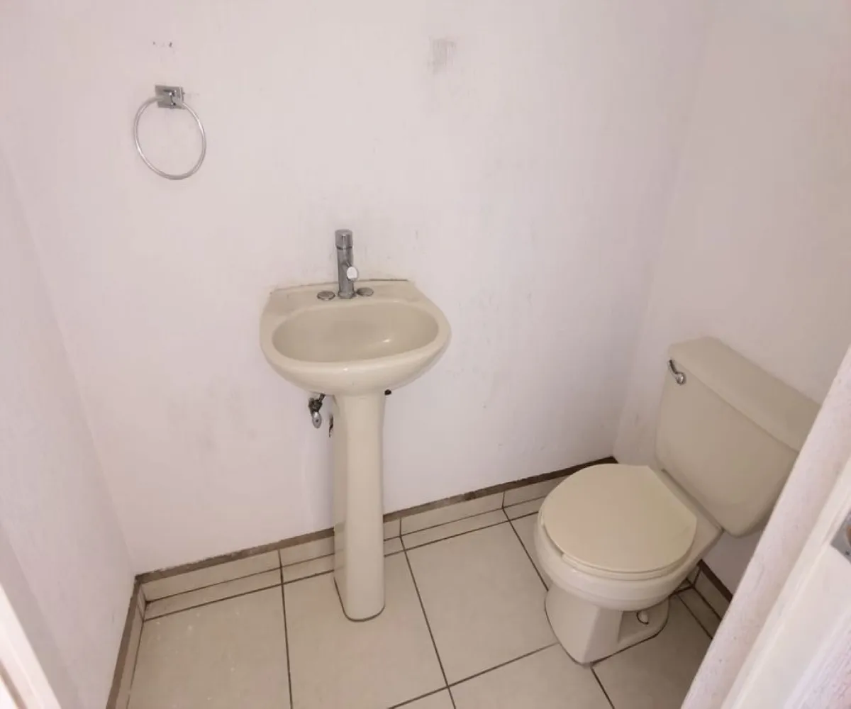 Casa En Venta,Valle del Sur,Valle del olmo 63 63, San Pedro Tlaquepaque, Jalisco 45601, 3 Habitaciones,2 Baños,Valle del olmo,2,pVPn3Kg