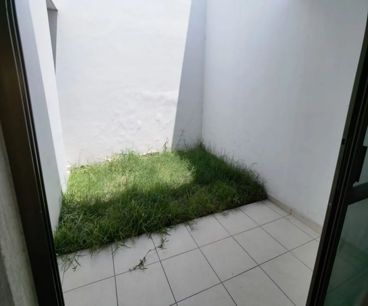 Casa En Venta,Valle del Sur,Valle del olmo 63 63, San Pedro Tlaquepaque, Jalisco 45601, 3 Habitaciones,2 Baños,Valle del olmo,2,pVPn3Kg