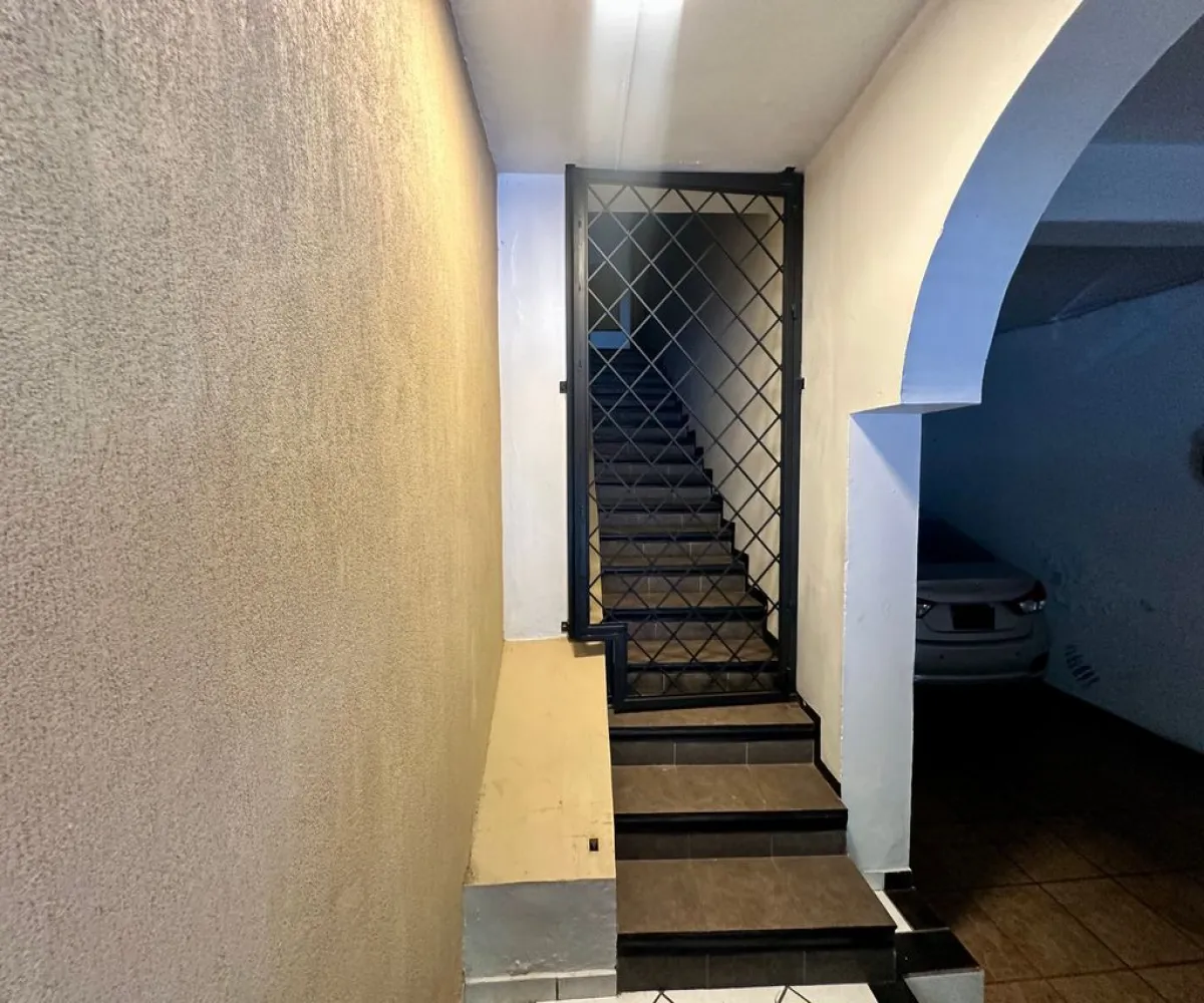 Oficina En Renta,Chapalita,San Rafael 601, Guadalajara, Jalisco 44500,2 Baños,San Rafael ,1,peBz4BA