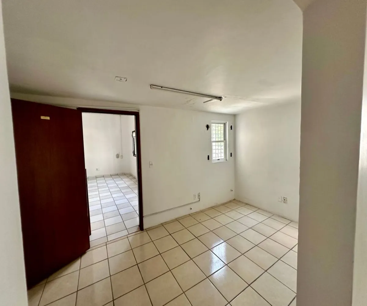 Oficina En Renta,Chapalita,San Rafael 601, Guadalajara, Jalisco 44500,2 Baños,San Rafael ,1,peBz4BA