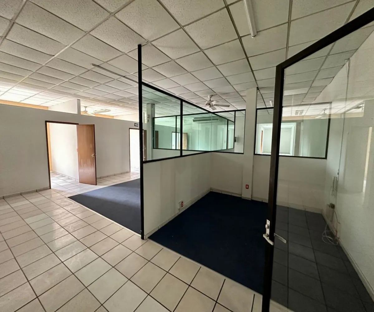 Oficina En Renta,Chapalita,San Rafael 601, Guadalajara, Jalisco 44500,2 Baños,San Rafael ,1,peBz4BA