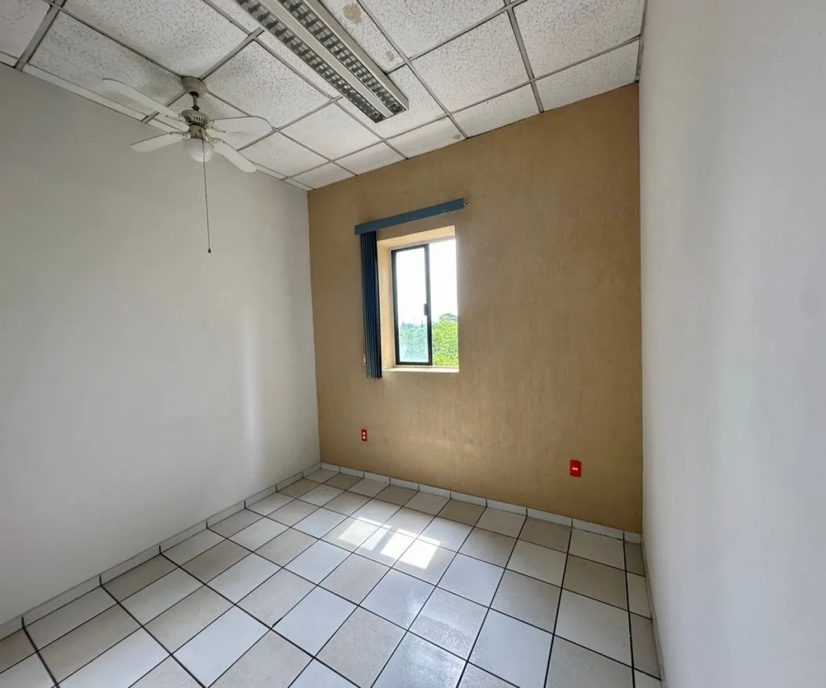 Oficina En Renta,Chapalita,San Rafael 601, Guadalajara, Jalisco 44500,2 Baños,San Rafael ,1,peBz4BA