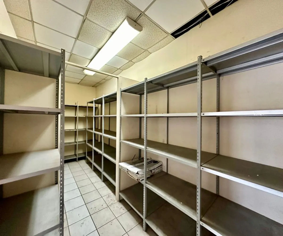 Oficina En Renta,Chapalita,San Rafael 601, Guadalajara, Jalisco 44500,2 Baños,San Rafael ,1,peBz4BA