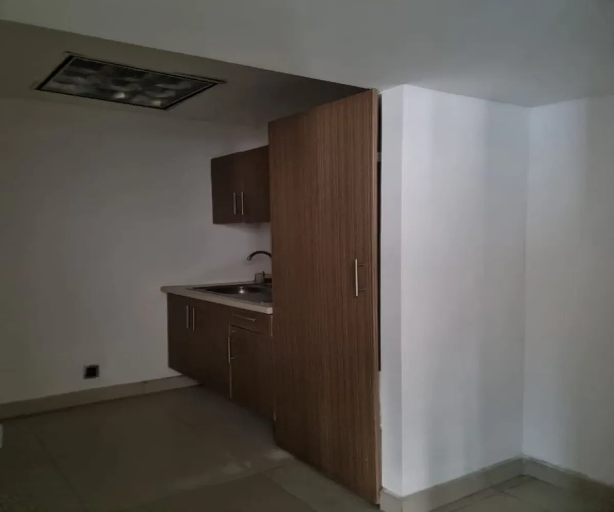 Oficina En Renta,Arcos Vallarta,Francisco de Quevedo 117 5A, Guadalajara, Jalisco 44130, 1 Cuarto,2 Baños,Francisco de Quevedo,5,p4Hagkw