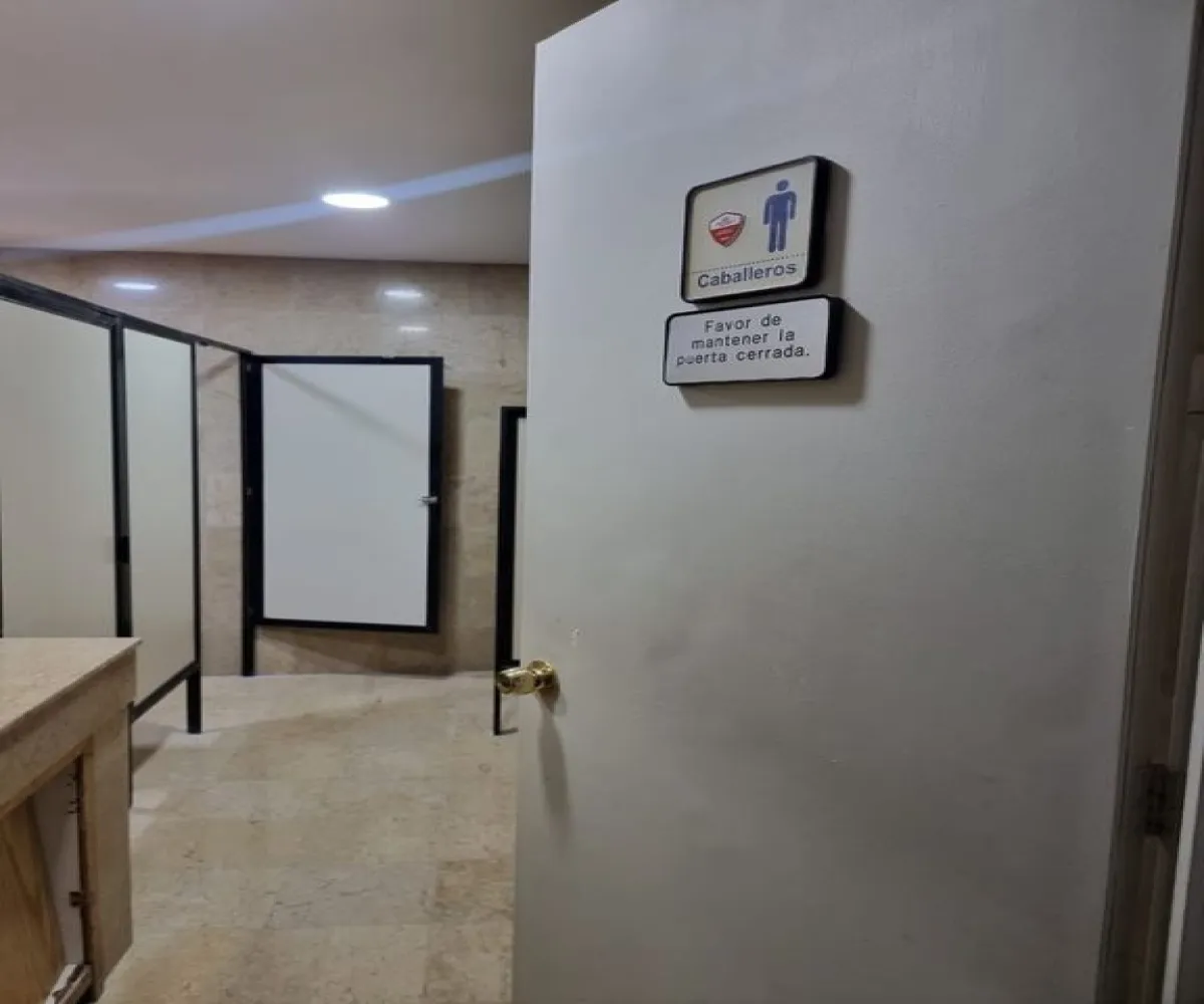 Oficina En Renta,Arcos Vallarta,Francisco de Quevedo 117 5A, Guadalajara, Jalisco 44130, 1 Cuarto,2 Baños,Francisco de Quevedo,5,p4Hagkw