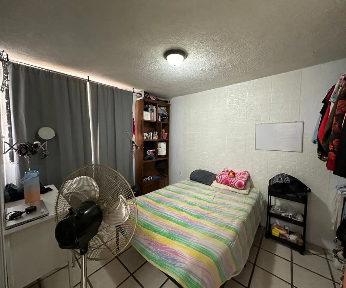 Casa En Venta,Villas La Loma,Avenida de Las Calandrias 2128, Zapopan, Jalisco 45134, 3 Habitaciones,2 Baños,Avenida de Las Calandrias ,1,p6za4D8