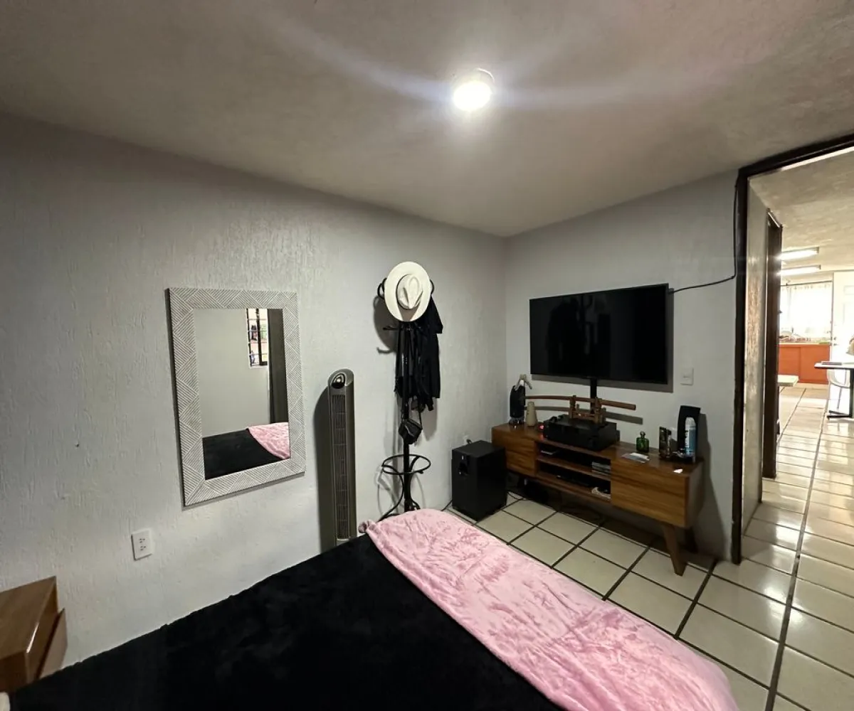 Casa En Venta,Villas La Loma,Avenida de Las Calandrias 2128, Zapopan, Jalisco 45134, 3 Habitaciones,2 Baños,Avenida de Las Calandrias ,1,p6za4D8