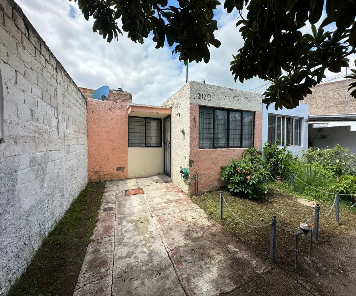 Casa En Venta,Villas La Loma,Avenida de Las Calandrias 2128, Zapopan, Jalisco 45134, 3 Habitaciones,2 Baños,Avenida de Las Calandrias ,1,p6za4D8