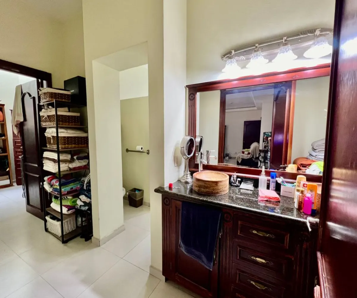 Casa En Venta,El Palomar,Paseo del Palomar 4, Tlajomulco de Zúñiga, Jalisco 45643, 6 Habitaciones,7 Baños,Paseo del Palomar,2,p97o7Wr