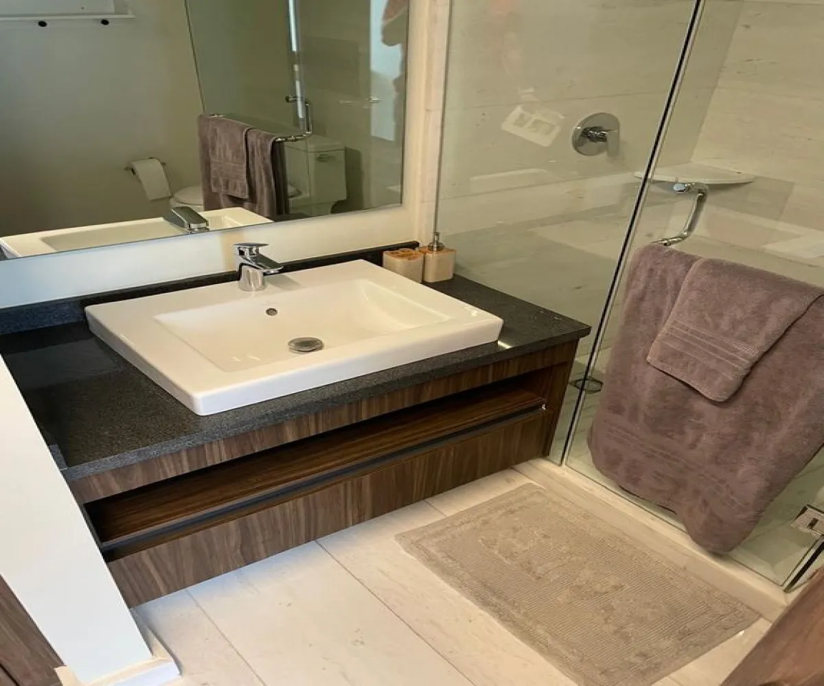 Departamento En Renta,Fracc Puerta De Hierro,Paseo de los Virreyes 45, Zapopan, Jalisco 45116, 2 Habitaciones,3 Baños,Paseo de los Virreyes,1,pAAHw1E