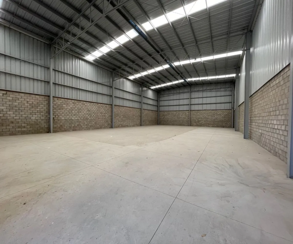 Bodega En Renta,San Sebastián El Grande,JESUS MICHEL GONZALEZ 77, Tlajomulco de Zúñiga, Jalisco 45650,2 Baños,JESUS MICHEL GONZALEZ,pge37Vq