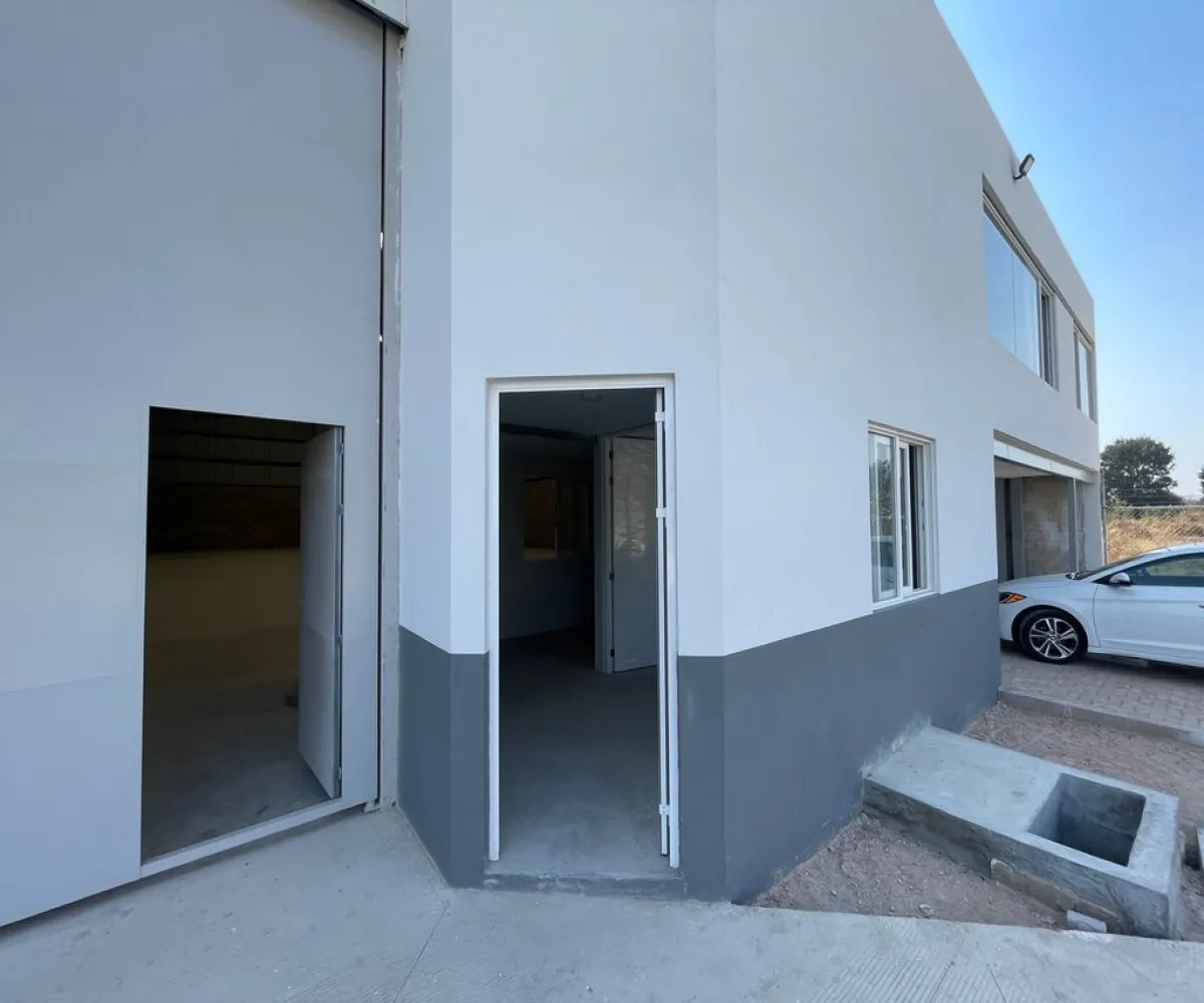 Bodega En Renta,San Sebastián El Grande,JESUS MICHEL GONZALEZ 77, Tlajomulco de Zúñiga, Jalisco 45650,2 Baños,JESUS MICHEL GONZALEZ,pge37Vq