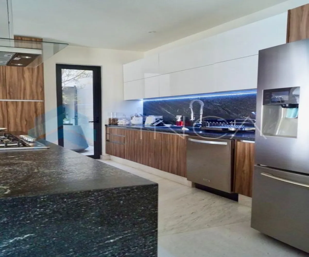 Casa En Venta,Puerta las lomas ,Avenida Universidad 2662, Zapopan, Jalisco 45110, 6 Habitaciones,7 Baños,Avenida Universidad,1,pJCfns1 Casa En Venta,Puerta las lomas ,Avenida Universidad 2662, Zapopan, Jalisco 45110, 6 Habitaciones,7 Baños,Avenida Universidad,1,pJCfns1