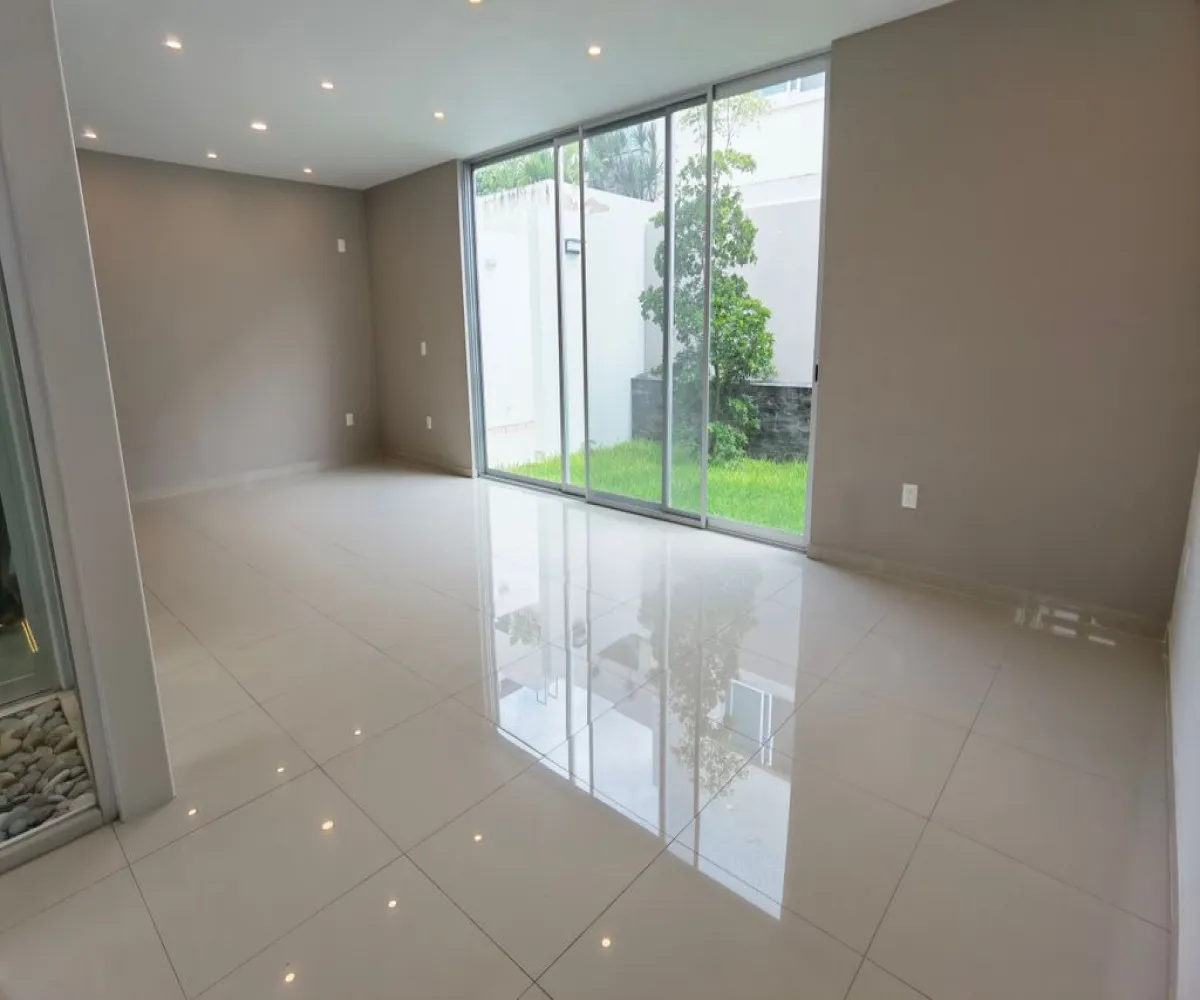 Casa En Venta,Del Pilar Residencial,Abadía 20, Tlajomulco de Zúñiga, Jalisco 45645, 4 Habitaciones,4 Baños,Abadía ,2,pSZnmqx