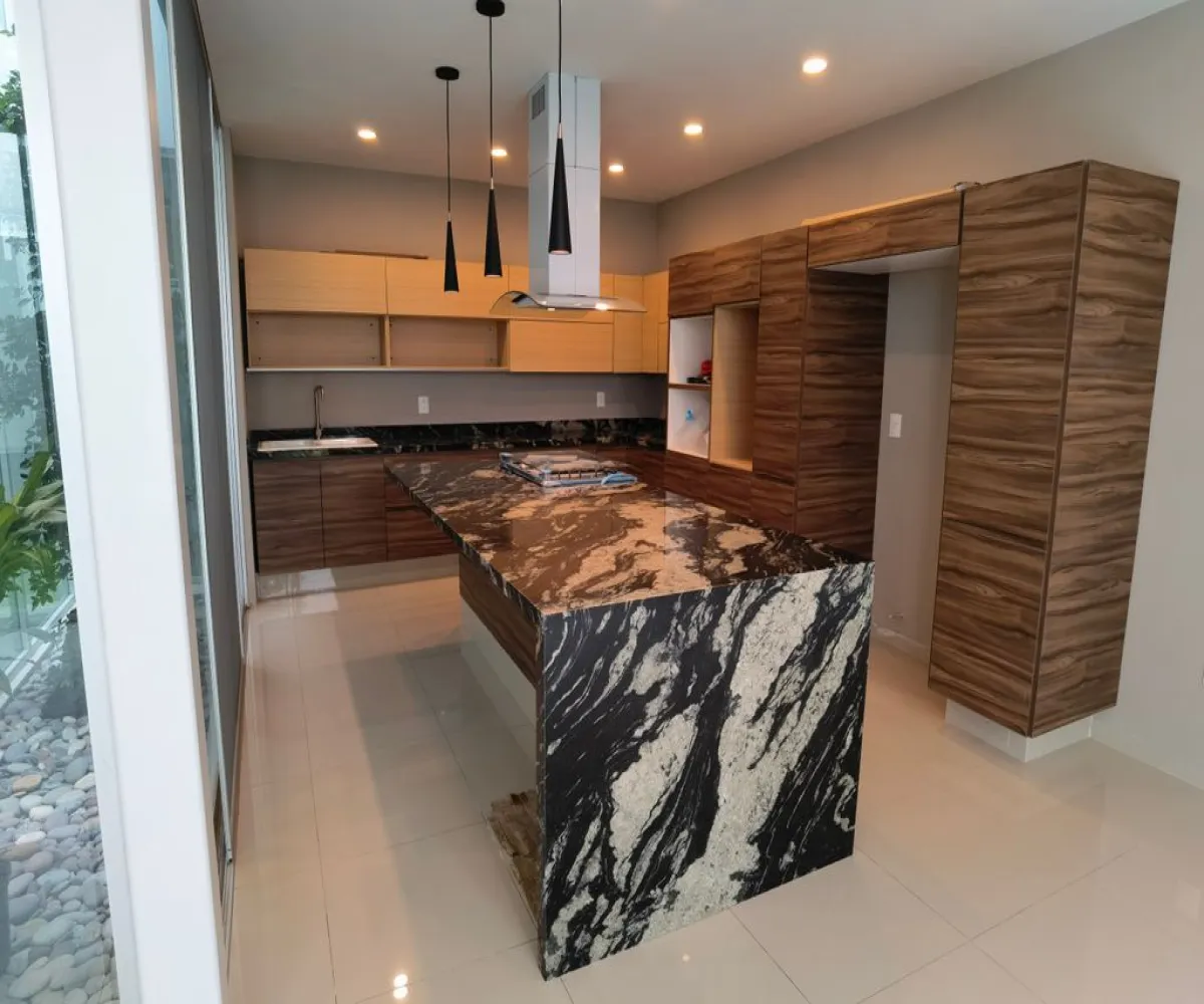 Casa En Venta,Del Pilar Residencial,Abadía 20, Tlajomulco de Zúñiga, Jalisco 45645, 4 Habitaciones,4 Baños,Abadía ,2,pSZnmqx