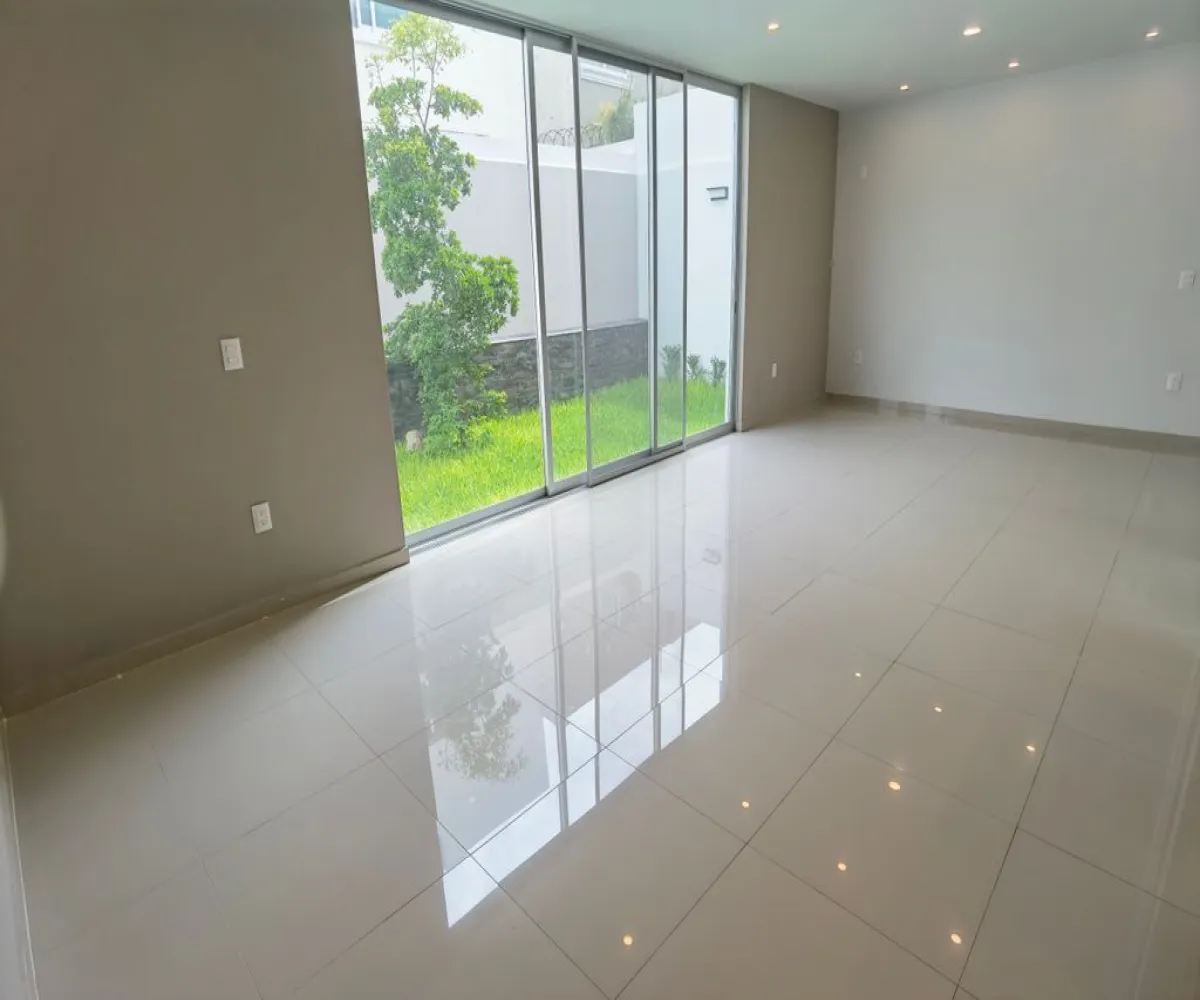 Casa En Venta,Del Pilar Residencial,Abadía 20, Tlajomulco de Zúñiga, Jalisco 45645, 4 Habitaciones,4 Baños,Abadía ,2,pSZnmqx