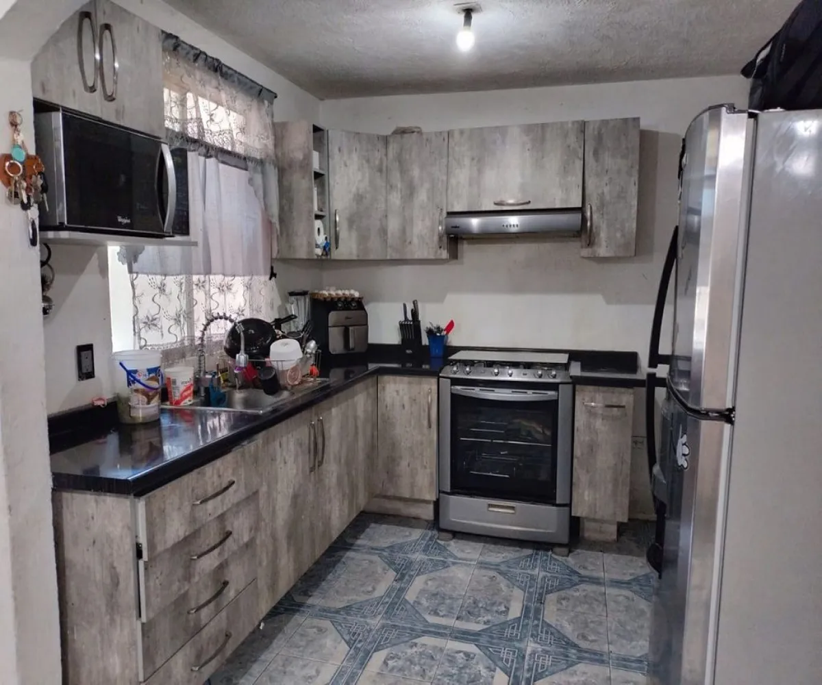 Casa En Venta,Hacienda Santa Fe,Santa Cecilia 121, Tlajomulco de Zúñiga, Jalisco 45653, 4 Habitaciones,3 Baños,Santa Cecilia ,2,pAMwbY9