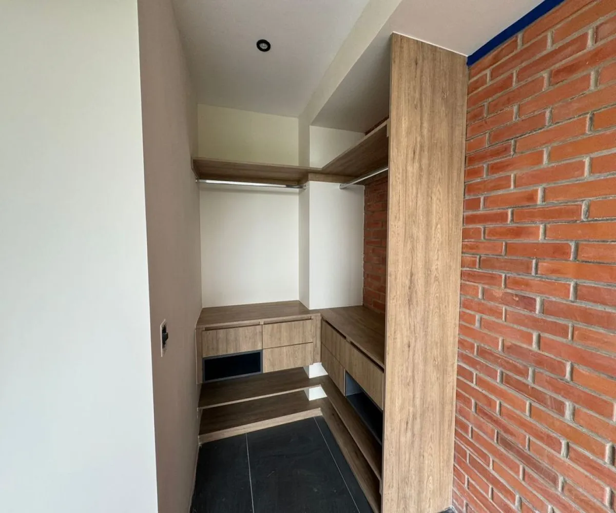 Departamento En Venta,Americana,Av. La Paz 2347, Guadalajara, Jalisco 44160, 2 Habitaciones,2 Baños,Av. La Paz ,11,piS1eQe Departamento En Venta,Americana,Av. La Paz 2347, Guadalajara, Jalisco 44160, 2 Habitaciones,2 Baños,Av. La Paz ,11,piS1eQe