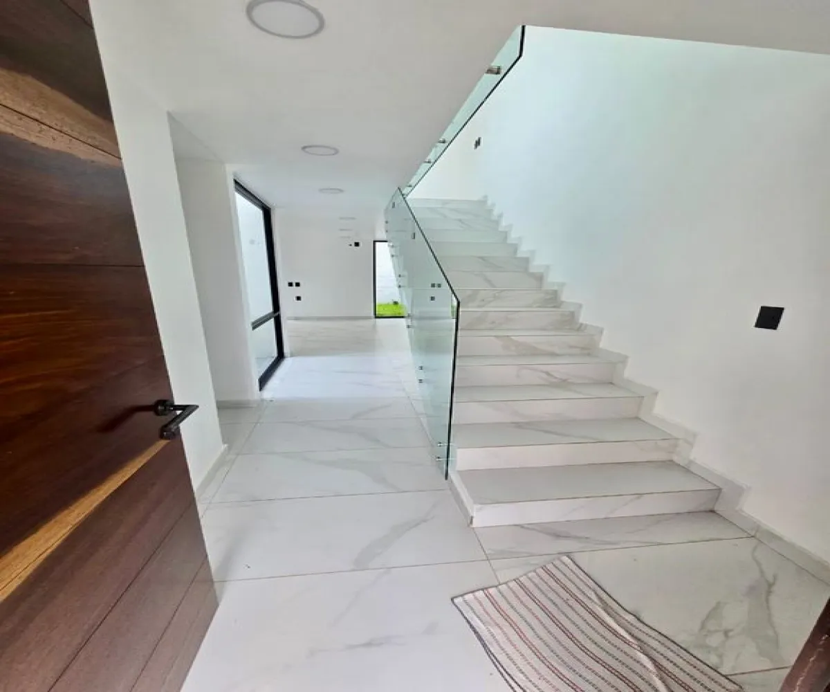 Casa En Venta,Nuevo Mexico, Condominio Sivec,Avenida D 575 18, Zapopan, Jalisco 45150, 4 Habitaciones,4 Baños,Avenida D,2,pjYDpb0