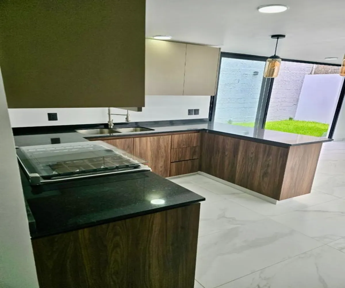 Casa En Venta,Nuevo Mexico, Condominio Sivec,Avenida D 575 18, Zapopan, Jalisco 45150, 4 Habitaciones,4 Baños,Avenida D,2,pjYDpb0