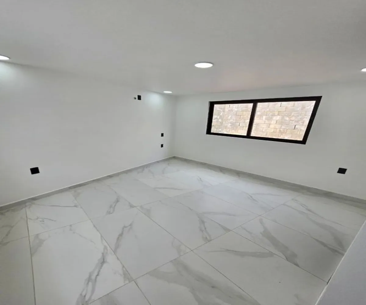 Casa En Venta,Nuevo Mexico, Condominio Sivec,Avenida D 575 18, Zapopan, Jalisco 45150, 4 Habitaciones,4 Baños,Avenida D,2,pjYDpb0