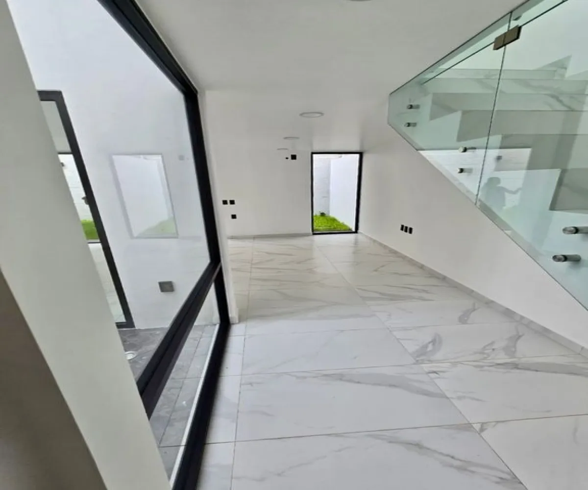 Casa En Venta,Nuevo Mexico, Condominio Sivec,Avenida D 575 18, Zapopan, Jalisco 45150, 4 Habitaciones,4 Baños,Avenida D,2,pjYDpb0