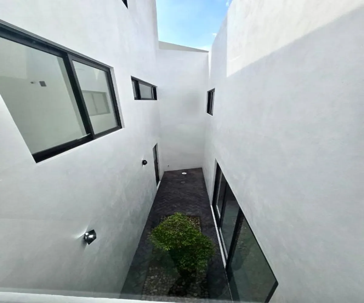 Casa En Venta,Nuevo Mexico, Condominio Sivec,Avenida D 575 18, Zapopan, Jalisco 45150, 4 Habitaciones,4 Baños,Avenida D,2,pjYDpb0