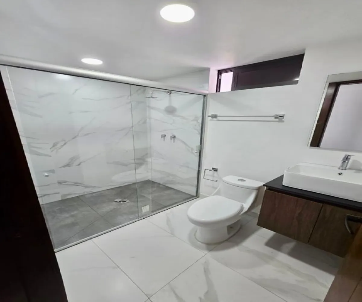 Casa En Venta,Nuevo Mexico, Condominio Sivec,Avenida D 575 18, Zapopan, Jalisco 45150, 4 Habitaciones,4 Baños,Avenida D,2,pjYDpb0