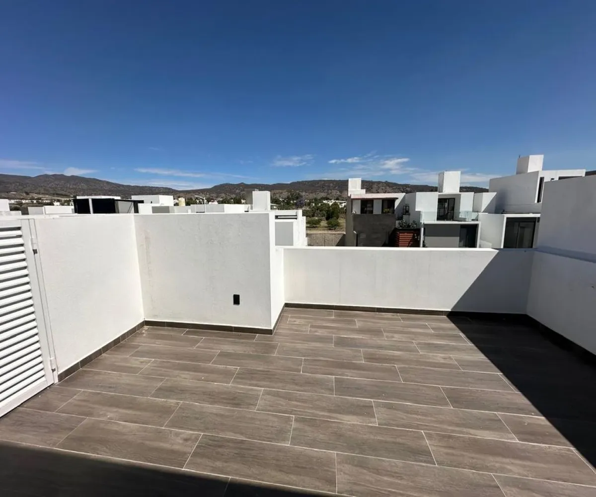 Casa En Venta,San Agustín,AVENIDA VUELO DE LAS GRULLAS 200, Tlajomulco de Zúñiga, Jalisco 45645, 4 Habitaciones,4 Baños,AVENIDA VUELO DE LAS GRULLAS ,3,pHr2FlP