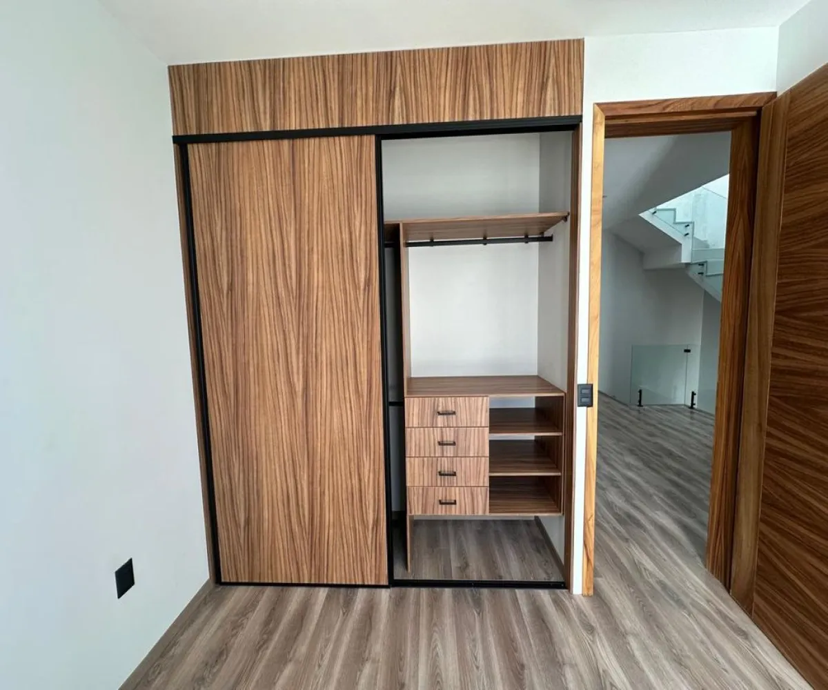 Casa En Venta,San Agustín,AVENIDA VUELO DE LAS GRULLAS 200, Tlajomulco de Zúñiga, Jalisco 45645, 4 Habitaciones,4 Baños,AVENIDA VUELO DE LAS GRULLAS ,3,pHr2FlP