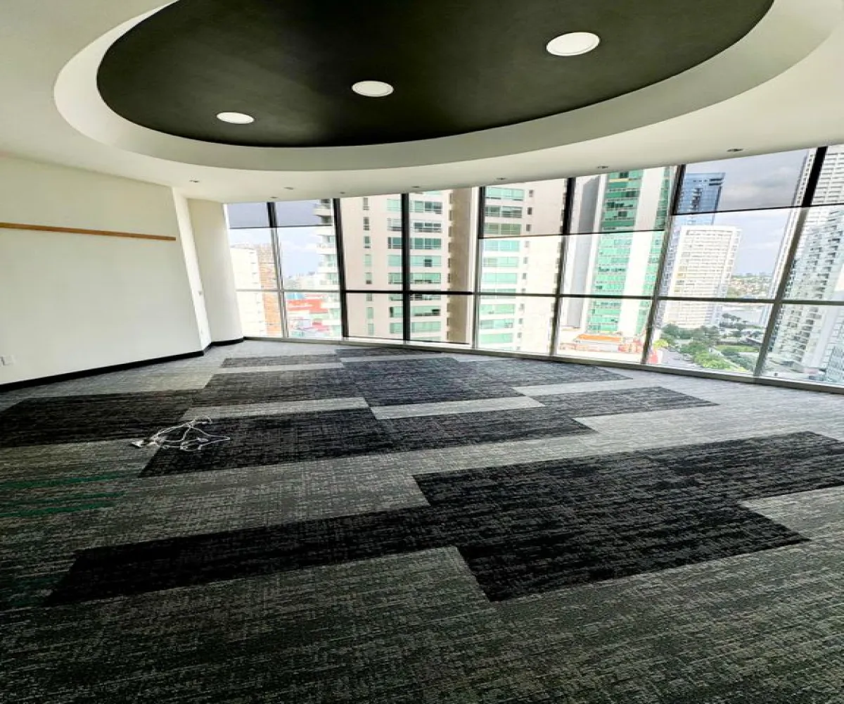 Oficina En Renta,Fracc Puerta De Hierro,Avenida Empresarios 255, Zapopan, Jalisco 45116,2 Baños,Avenida Empresarios,1,pNmjSCo