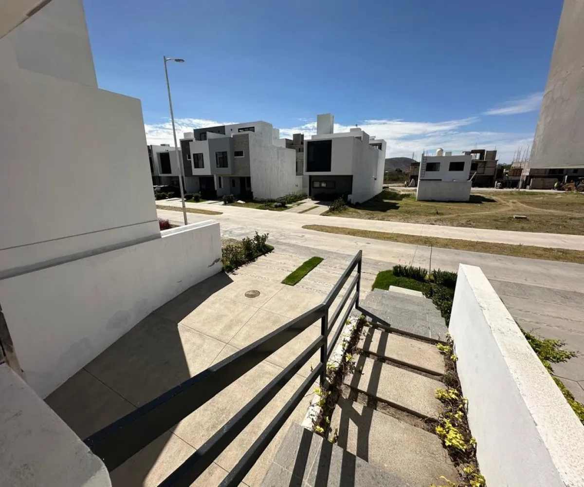 Casa En Venta,San Agustín,Avenida Paraje de las Grullas 200, Tlajomulco de Zúñiga, Jalisco 45645, 4 Habitaciones,4 Baños,Avenida Paraje de las Grullas,3,pa7onyj Casa En Venta,San Agustín,Avenida Paraje de las Grullas 200, Tlajomulco de Zúñiga, Jalisco 45645, 4 Habitaciones,4 Baños,Avenida Paraje de las Grullas,3,pa7onyj