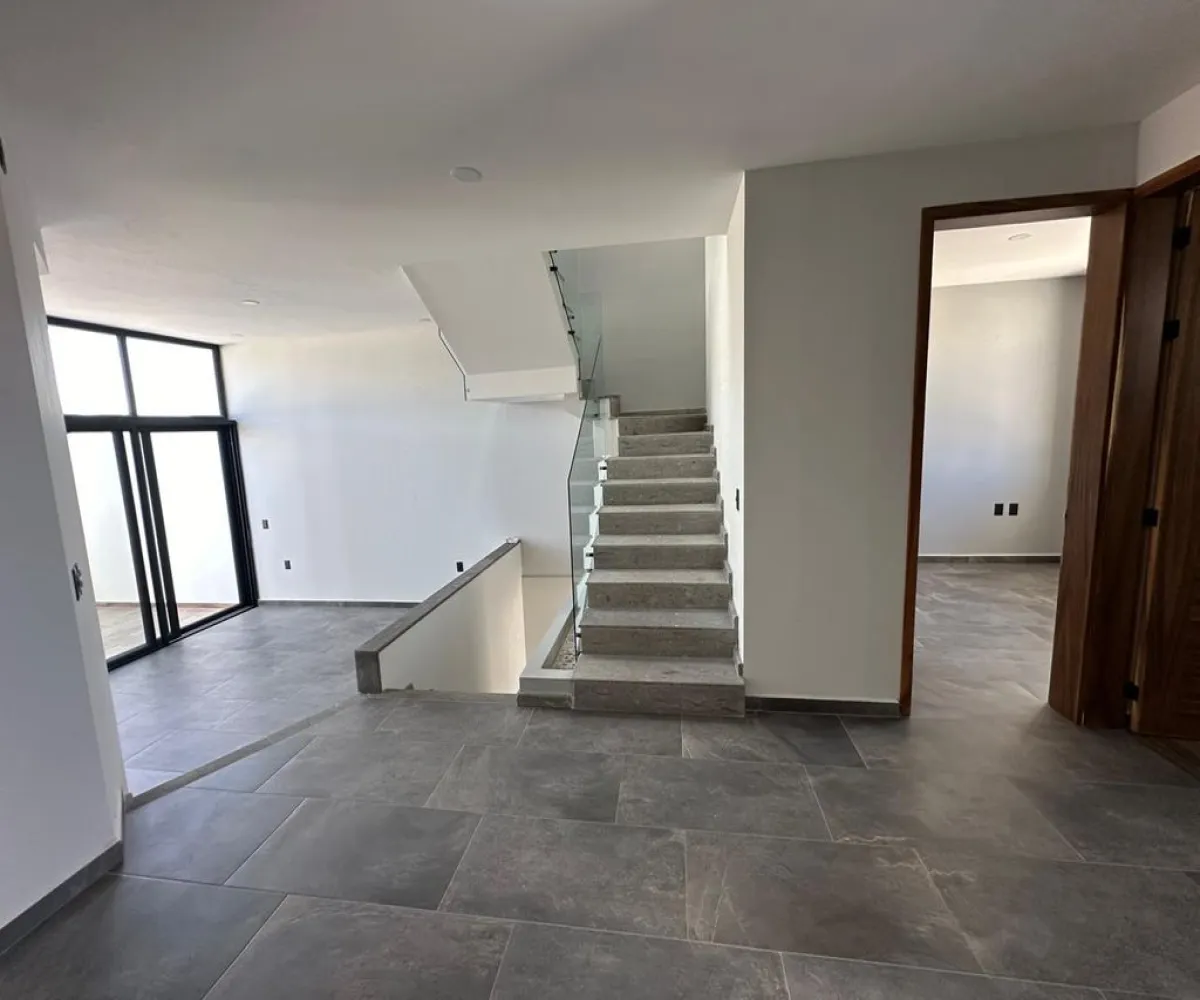 Casa En Venta,San Agustín,Avenida Paraje de las Grullas 200, Tlajomulco de Zúñiga, Jalisco 45645, 4 Habitaciones,4 Baños,Avenida Paraje de las Grullas,3,pa7onyj Casa En Venta,San Agustín,Avenida Paraje de las Grullas 200, Tlajomulco de Zúñiga, Jalisco 45645, 4 Habitaciones,4 Baños,Avenida Paraje de las Grullas,3,pa7onyj