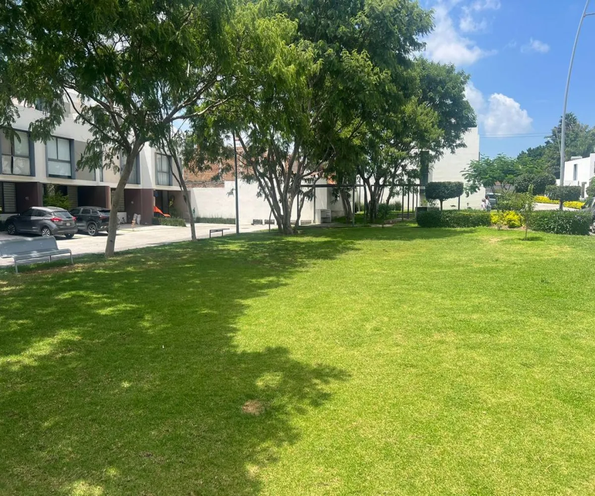 Casa En Venta,Bosques del Centinela,Av Rio Blanco 1360, Zapopan, Jalisco 45187, 3 Habitaciones,3 Baños,Av Rio Blanco ,2,pyAL9TV