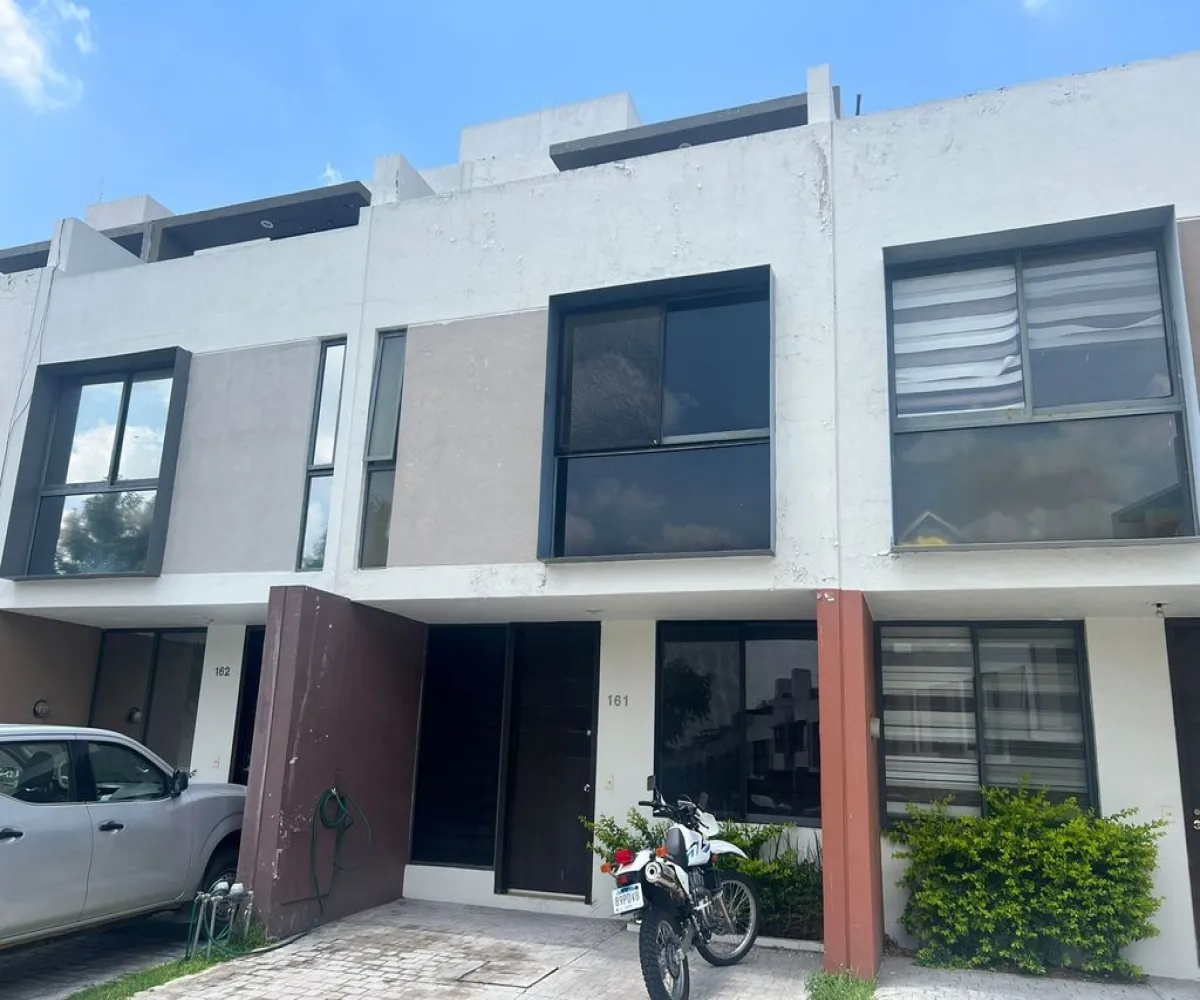 Casa En Venta,Bosques del Centinela,Av Rio Blanco 1360, Zapopan, Jalisco 45187, 3 Habitaciones,3 Baños,Av Rio Blanco ,2,pyAL9TV