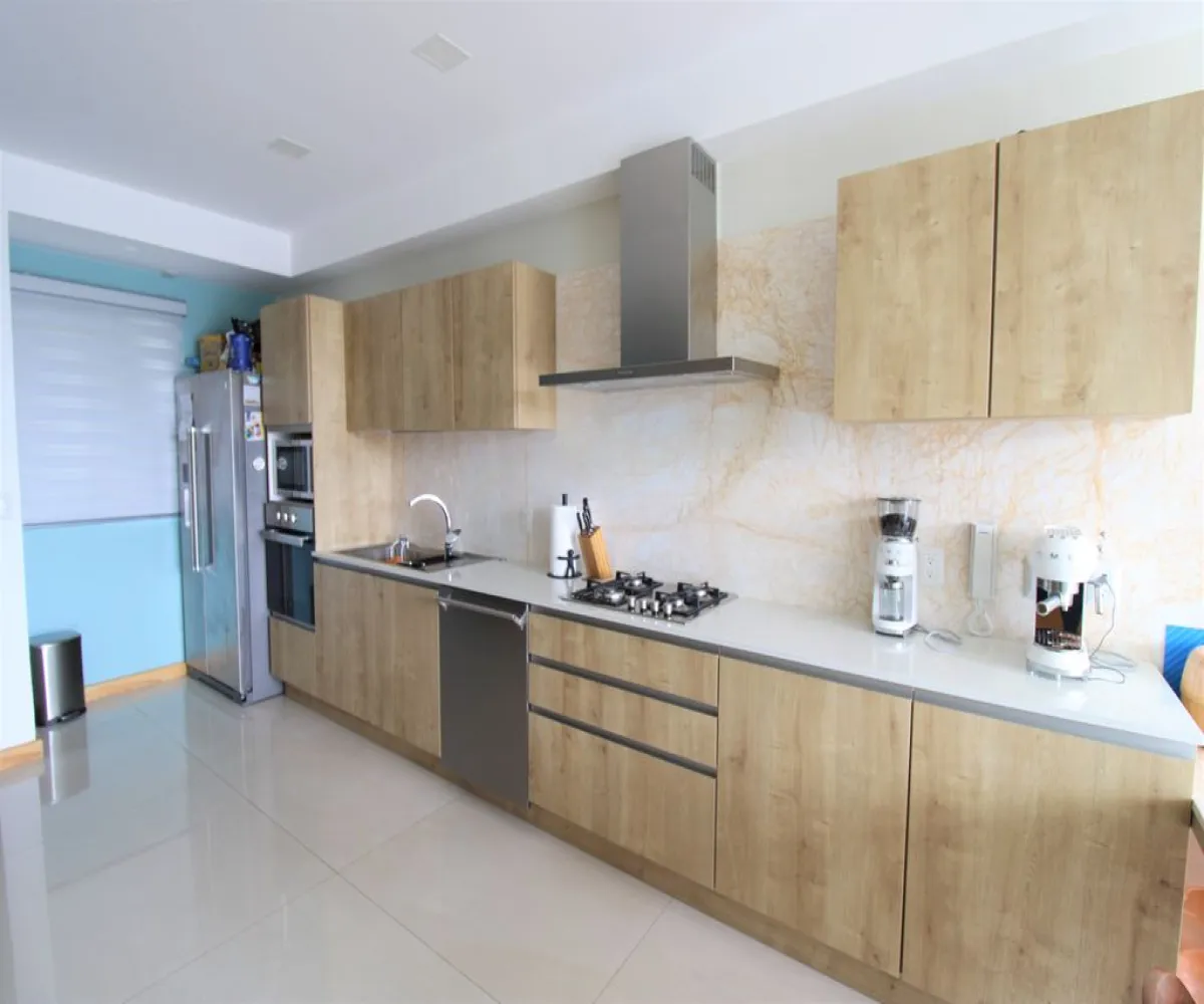 Departamento En Venta,Arcos Vallarta,MIGUEL LERDO DE TEJADA 287, Guadalajara, Jalisco 44130, 1 Cuarto,2 Baños,MIGUEL LERDO DE TEJADA,5,pcNKNA8