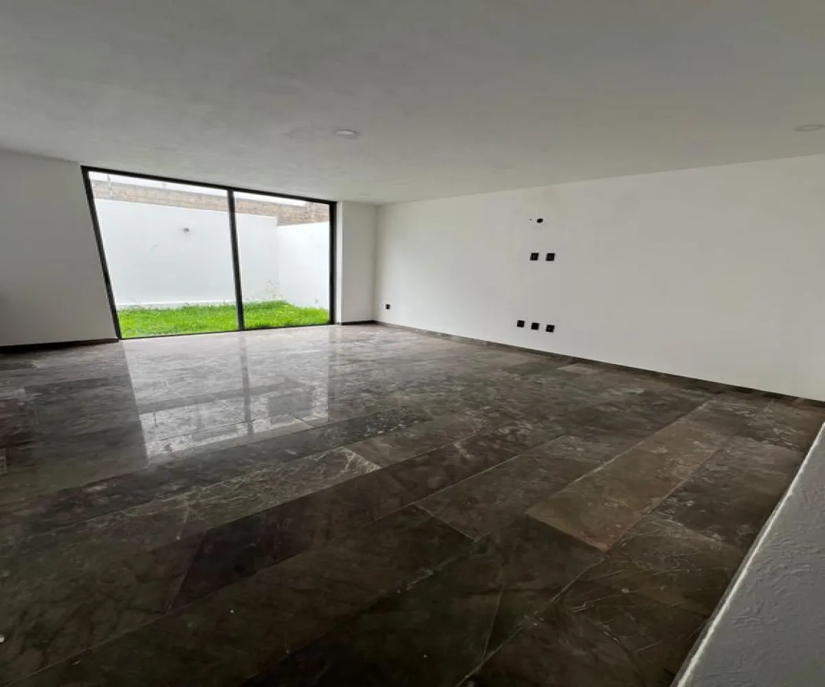 Casa En Venta,Zapopan,P° Solares S/N, Zapopan, Jalisco 45134, 3 Habitaciones,4 Baños,P° Solares ,2,pq27n6u